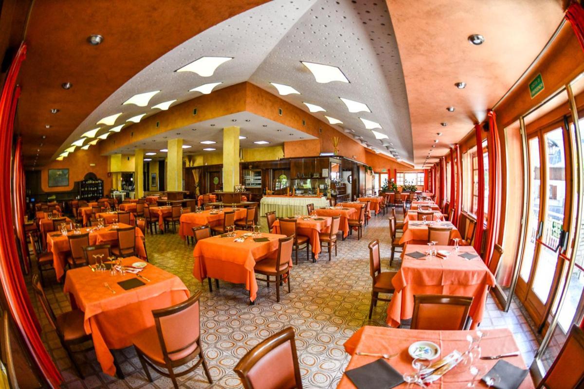 סמפיירה Hotel Monte Nebin מראה חיצוני תמונה